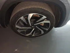 2021 Geely Monjaro 2.0TD DCT EVO 2WD Flagship — фото 6