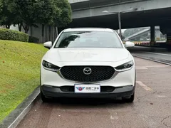 2022 Mazda CX-30 2.0L AT, белый — фото 2