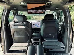 2024 Zeekr 009 6-Seat Executive 4WD 108kWh, чёрный — фото 9