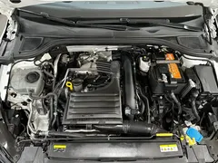 2021 Volkswagen Golf 280TSI DSG 30th Anniversary, белый — фото 33