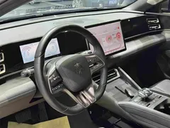 2024 BYD Qin L PHEV 120km Leading — фото 13