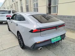 2022 Changan UNI-V 1.5T Premium — фото 5