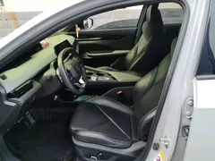 2022 Changan UNI-V 1.5T Premium — фото 15
