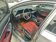 2021 Changan Eado PLUS Blue Whale NE 1.4T GDI DCT Premium — фото 16