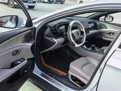 2025 BYD Han PHEV 125km Premium, белый — фото 3