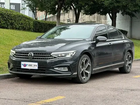 2023 Volkswagen Magotan 330TSI DCT Luxury