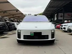 2025 Li Auto i6 4WD Standard, белый — фото 2