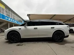 2025 Li Auto i6 4WD Standard, белый — фото 9