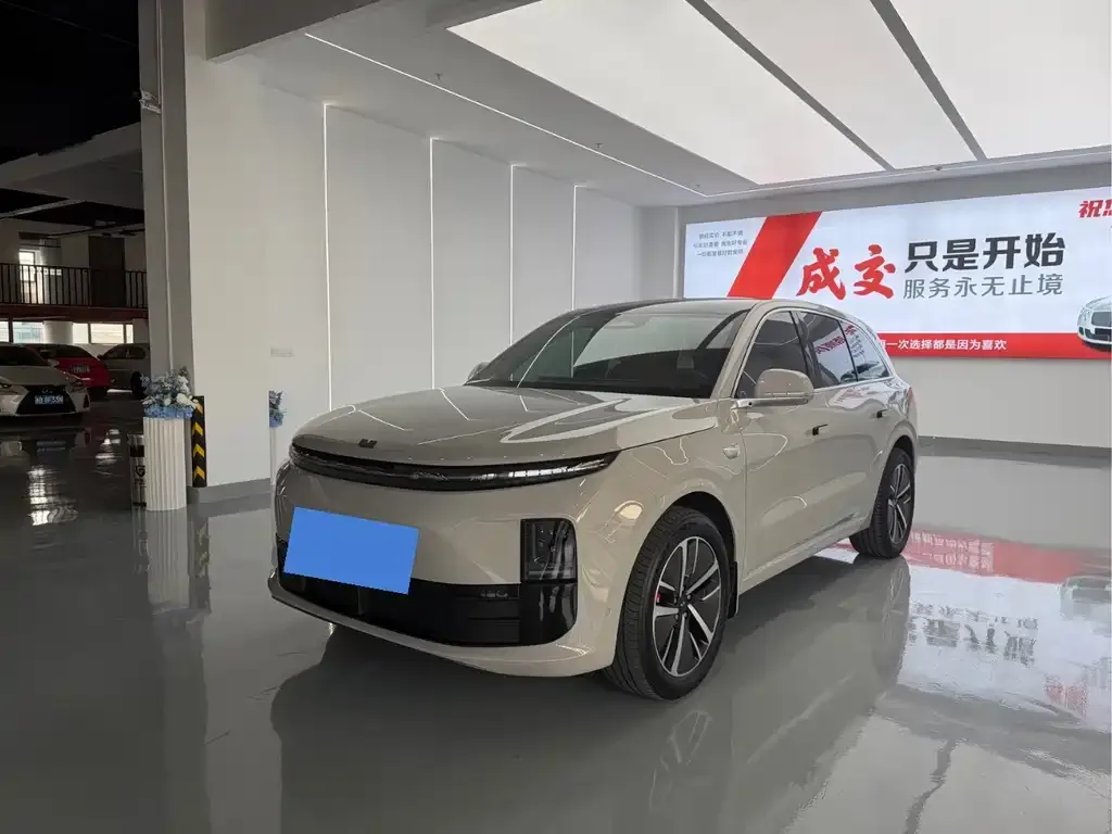 2024 Li Auto L6