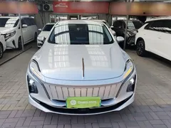 2024 Hongqi E-QM5 EV 610km Plus — фото 3