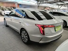 2024 Hongqi E-QM5 EV 610km Plus — фото 5