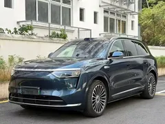 2025 Aito M8 EREV Ultra 53.4kWh 5-Seat 192-line Lidar, синий — фото 1