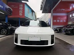2025 Li Auto i6 4WD Standard, белый — фото 2