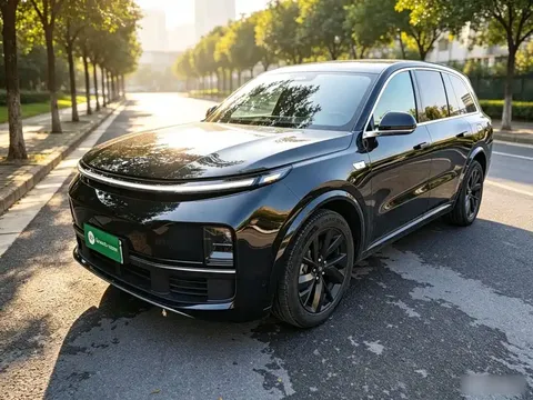 2023 Li Auto L8 Air