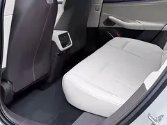 2026 Xiaomi SU7 RWD Standard — фото 13