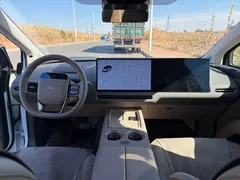 2025 Li Auto i8 Standard, белый — фото 6