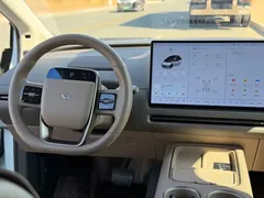 2025 Li Auto i8 Standard, белый — фото 7