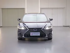 2021 Lexus ES 300h Excellence, синий — фото 3