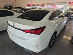 2021 Changan Eado PLUS Blue Whale NE 1.4T GDI DCT Premium, белый — фото 7