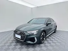 2022 Audi A3L Limousine 35 TFSI Fashion Sport, зелёный — фото 1