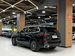 2022 BMW X5 30Li Premium M Sport Package, чёрный — фото 5