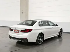 2021 BMW 5 Series 530Li Leading M Sport Package, белый — фото 2
