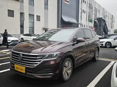 2022 Volkswagen Viloran 380TSI Premium — фото 1