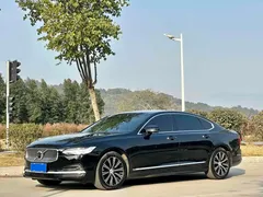 2022 Volvo S90, чёрный — фото 2