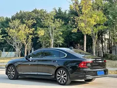 2022 Volvo S90, чёрный — фото 4