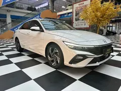 2023 Hyundai Elantra 1.5L CVT GLX Elite, белый — фото 1