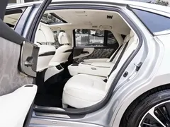2021 Lexus LS 500h Executive — фото 10