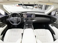 2021 Lexus LS 500h Executive — фото 13
