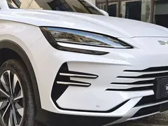 2025 BYD Song PLUS DM-i 112KM PHEV Premium, белый — фото 21
