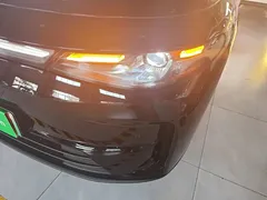 2026 Leapmotor C16 EREV 280 Lidar 6-seat, чёрный — фото 24