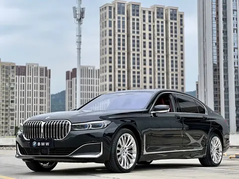 2019 BMW 7 Series M760Li xDrive V12 Luxury Package