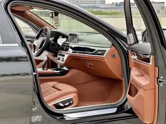 2019 BMW 7 Series M760Li xDrive V12 Luxury Package, чёрный — фото 7