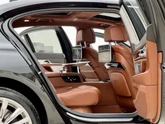 2019 BMW 7 Series M760Li xDrive V12 Luxury Package, чёрный — фото 8