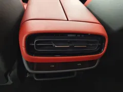 2024 Xiaomi SU7 RWD Long Range Smart Driving, белый — фото 10