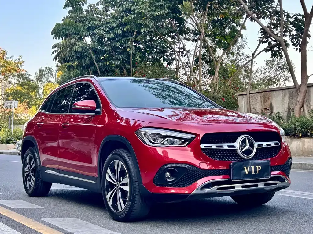 2022 Mercedes-Benz GLA 200