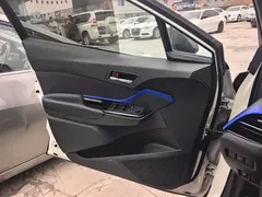 2021 Toyota IZOA Hybrid 2.0L, белый — фото 7