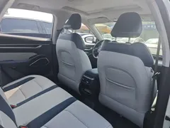 2022 Geely Emgrand 4th Gen 1.5L CVT Flagship, белый — фото 7