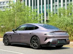 2024 Xiaomi SU7 RWD Standard Founder Edition — фото 12
