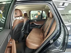 2021 BMW X5 M Sport Package, чёрный — фото 12