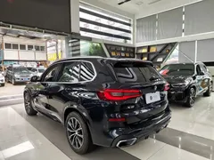 2021 BMW X5 M Sport Package, чёрный — фото 15