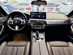 2022 BMW 5 Series 530Li Premium M Sport Package, чёрный — фото 6
