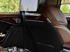 2022 Hongqi Guoyao 4.0T Elegant Qihang 6 seats, чёрный — фото 20
