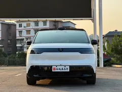 2025 Zeekr Mix Smart Driving, белый — фото 2