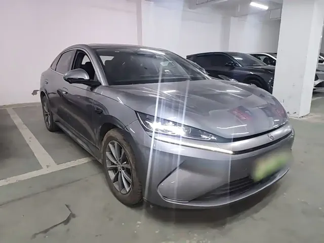 2025 BYD Qin L EV 470km Leading