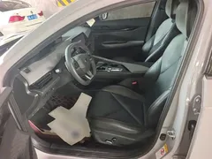 2022 Changan UNI-V 1.5T Premium — фото 15