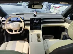 2024 Nio ES6 75kWh, белый — фото 10